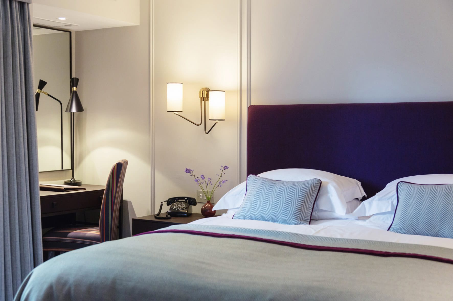0013 - 2014 - Old Parsonage Hotel - Oxford - High res - Bedroom Flowers Purple - Web Hero
