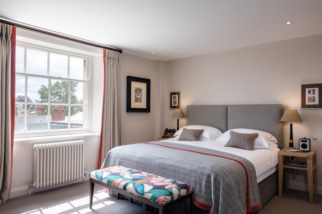 0024 - 2018 - Old Bank Hotel - Oxford - Low Res - Bedroom Deluxe - Web Feature