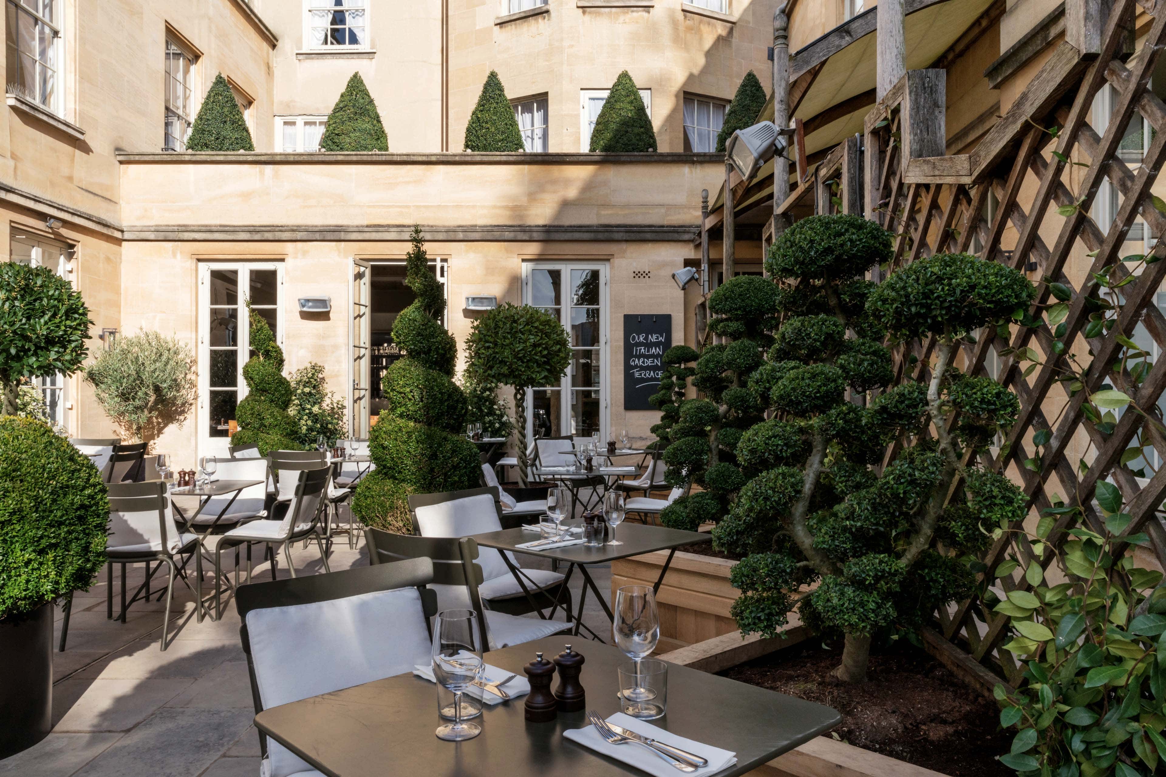 0009 - 2016 - Quod Restaurant & Bar - Oxford - High Res - Italian Terrace Dining (Press Web)