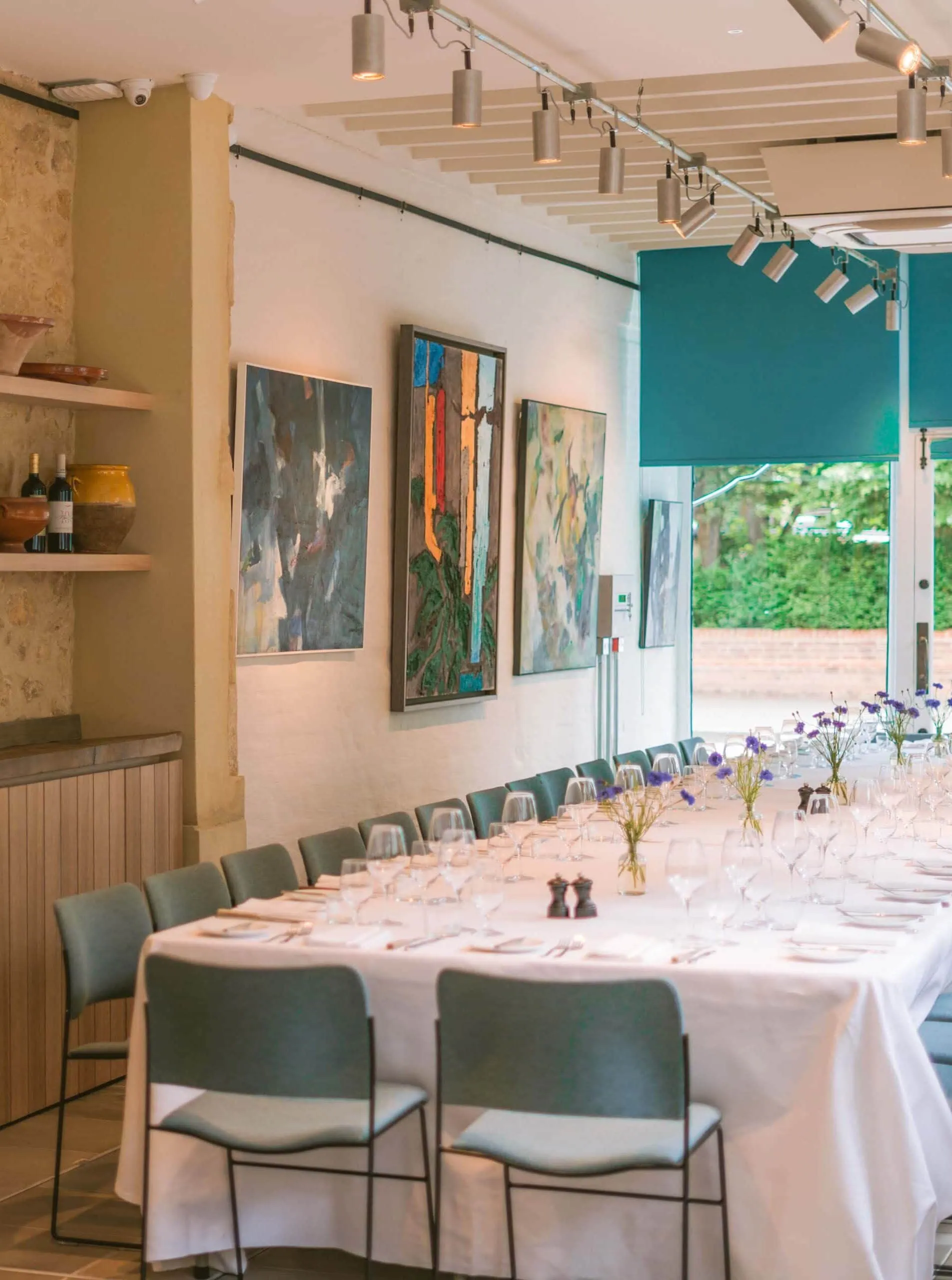 0027-2022-Gees-Restaurant-Bar-Oxford-High-res-Gees-Gallery-Wedding-Layout-Web-Hero-aspect-ratio-1905-2560